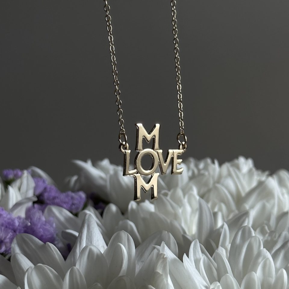 שרשרת love mom