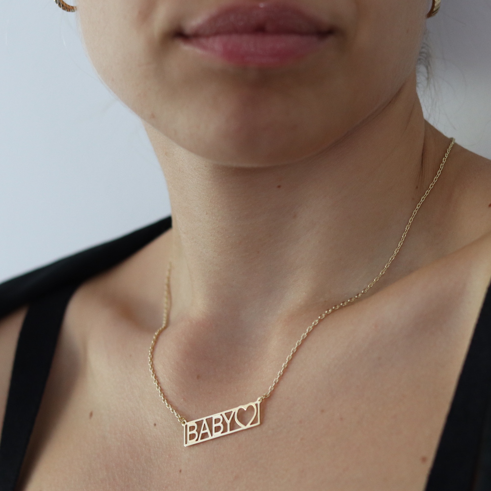 שרשרת-שם-במסגרת-ולב-2
