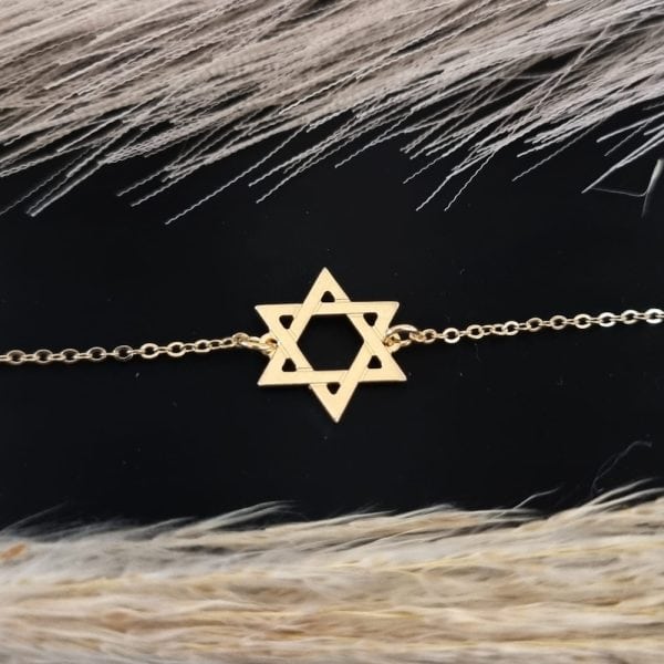 צמיד לולאות עם תליון מגן דוד בציפוי זהב לחריטה