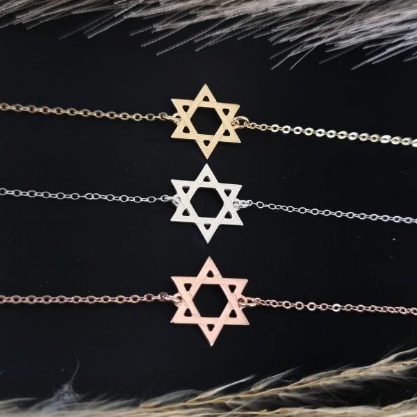 3 צמידים עם תליון מגן דוד בכסף, ציפוי זהב צהוב וציפוי זהב אדום