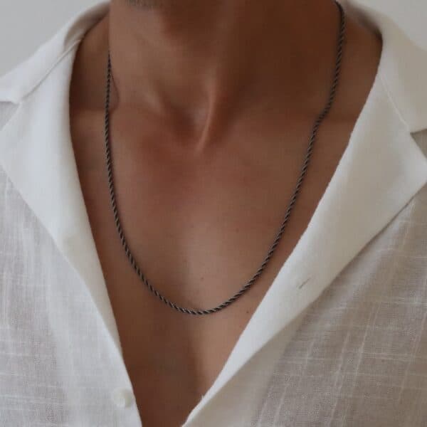 שרשרת חבל מושחרת