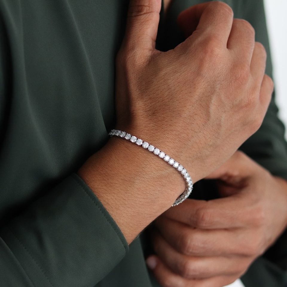 צמיד מואסנייט