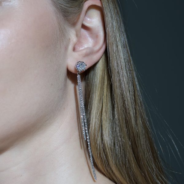 עגילים נופלים ארוכים עם אבן מעבדה מואסנייט