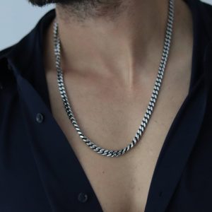 שרשרת גורמט עבה לגבר בצבע כסף מושחר