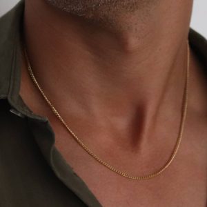 שרשרת זהב עדינה לגבר
