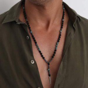 שרשרת חרוזים ארוכה לגבר עם חרוזים שחורים וטורקיז