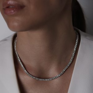 שרשרת טניס לאישה עם אבני מעבדה מוסונייט