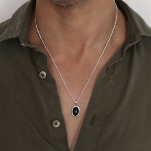 שרשרת כסף לגבר עם תליון ירוק אובלי