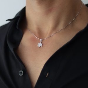 שרשרת מגן דוד עדין ומשובץ בכסף