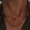שרשרת שחורה עדינה לגבר