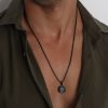 שרשרת שחורה לגבר עם חריטה